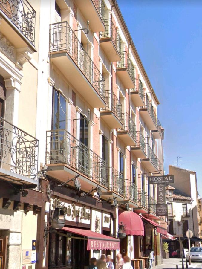 Hostal Plaza شقوبية المظهر الخارجي الصورة
