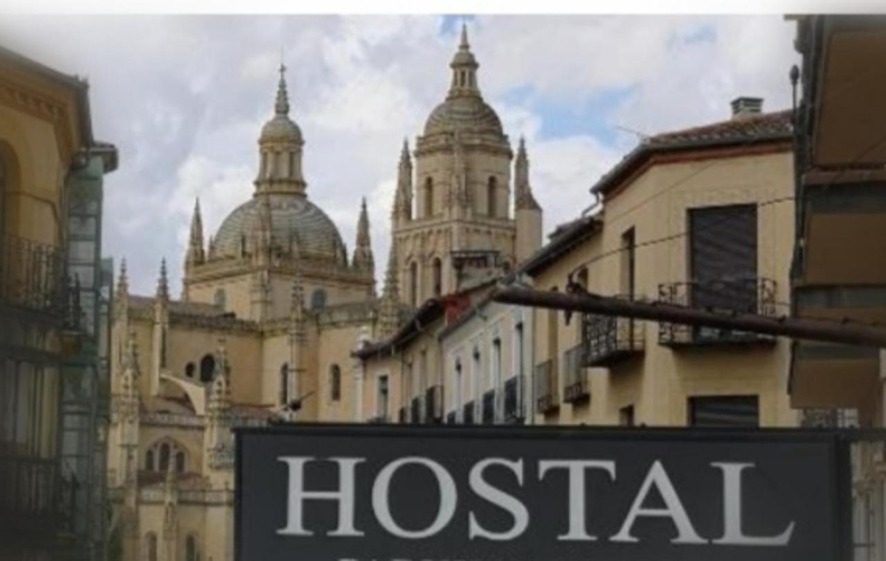 Hostal Plaza شقوبية المظهر الخارجي الصورة