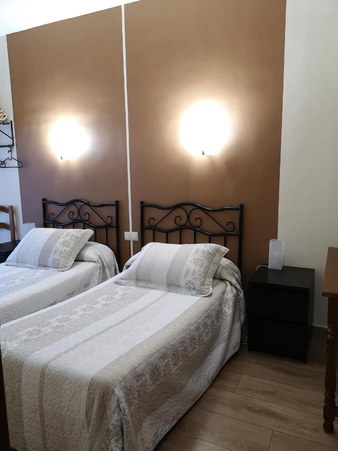 Hostal Plaza شقوبية المظهر الخارجي الصورة