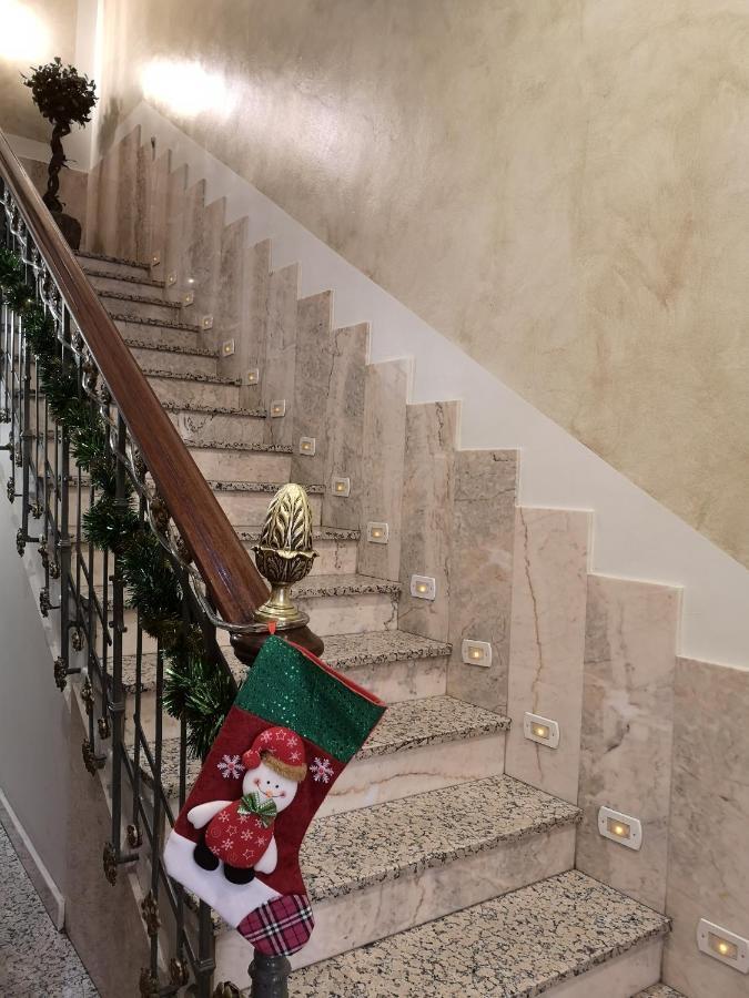 Hostal Plaza شقوبية المظهر الخارجي الصورة